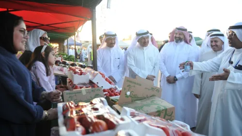 محافظ الجهراء يفتتح سوق العبدلي الزراعي الموسمي دعماً للمنتج الوطني والأمن الغذائي