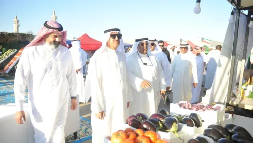 محافظ الجهراء يفتتح سوق العبدلي الزراعي الموسمي دعماً للمنتج الوطني والأمن الغذائي