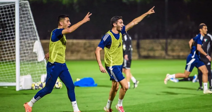 الأزرق يختتم التحضيرات لـ'الملحق'