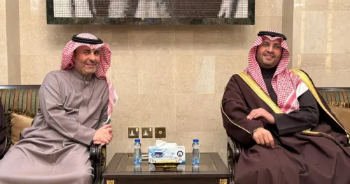 ديوان دار جابر يقيم مأدبة تكريماً للأمير تركي بن محمد بن فهد