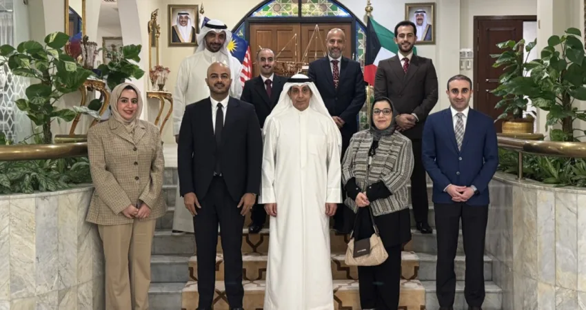 السفير الصالح: العنصر البشري ركيزة السياسة الخارجية الكويتية