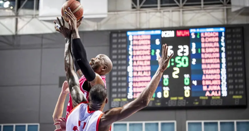 مواجهة صعبة لـ'سلة السفير' بجدة