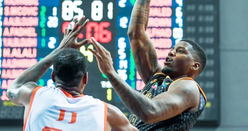 'سلة السفير' للثأر من الملكي