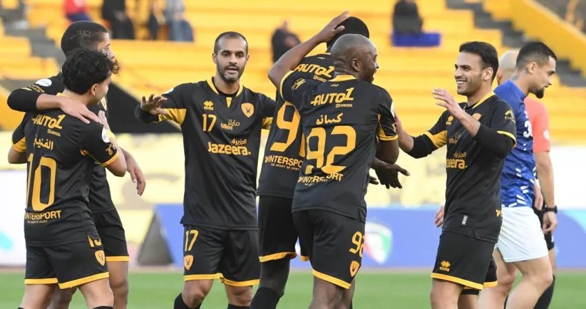 القادسية يفوز... والعربي يتعادل