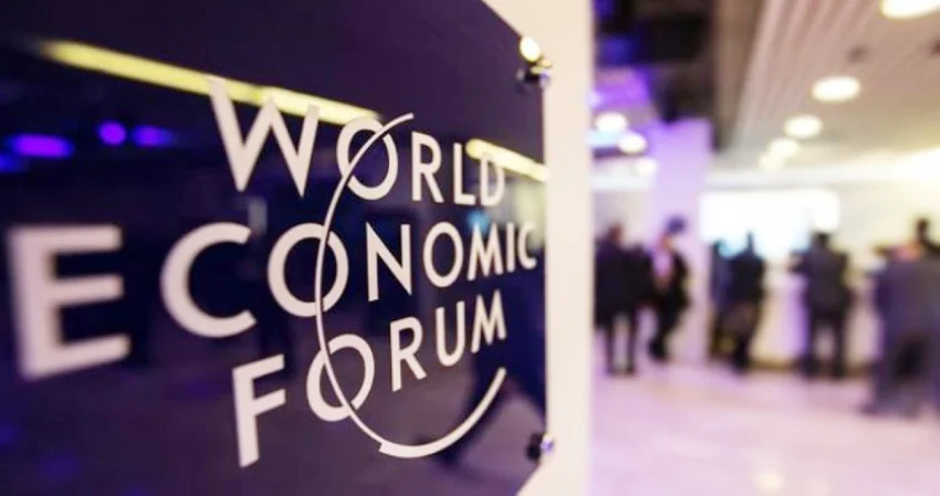 'منتدى الاقتصاد العالمي'... مواجهة اقتصادية شرسة وتسارع مخاطر الذكاء الاصطناعي