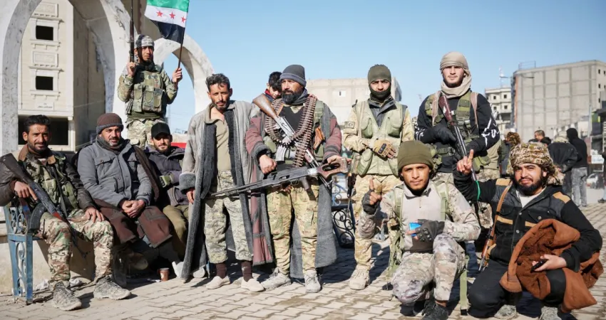 اتفاق جديد بين دمشق و'قسد' يحقن الدماء ويدمج الحسكة والقامشلي