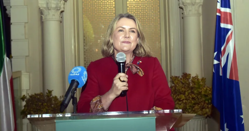 سفيرة أستراليا: شحنات المواشي مستمرة خلال فصل الشتاء... وحظر موسمي صيفاً 2 سفيرة أستراليا: شحنات المواشي مستمرة خلال فصل الشتاء... وحظر موسمي صيفاً