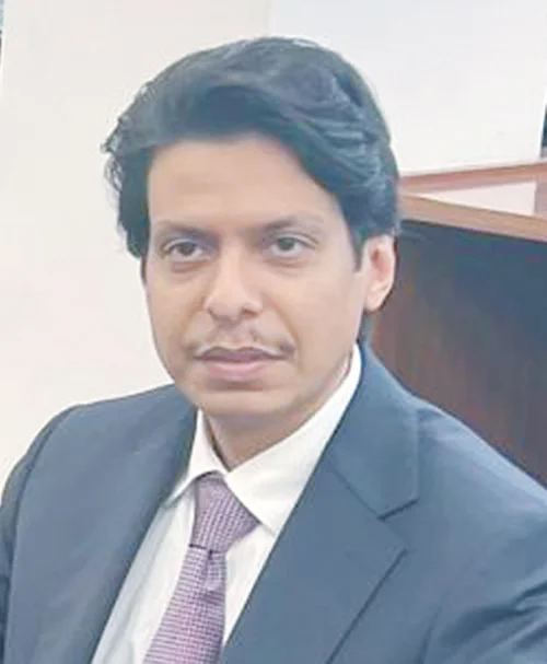 الجارالله يتلقى اتصالات تهنئة من علي الجابر وخالد البدر والسفير العتيبي ومزيد من الأصدقاء