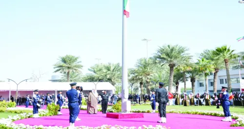 المحافظات تحتفل بمراسم رفع العلم 2 المحافظات تحتفل بمراسم رفع العلم