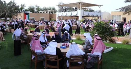 علي الجابر مرحباً بأهل الكويت: 'عزايز' داركم