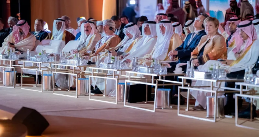 وزير المالية بحث السياسات الاقتصادية للأسواق الناشئة والنامية