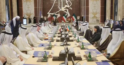 وزير الخارجية: العلاقات مع الدوحة إلى مزيد من الازدهار في المجالات كافة