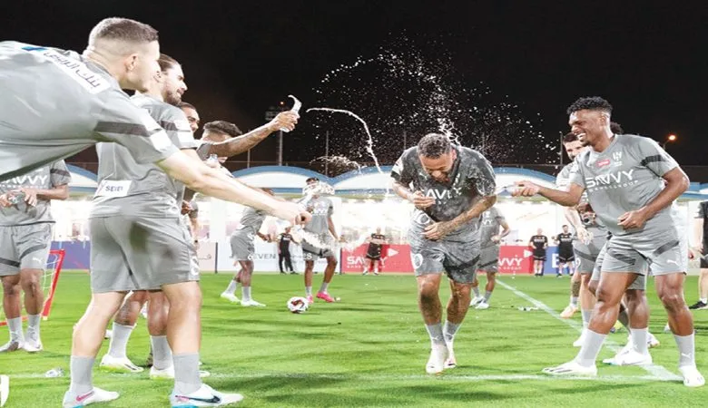 بالماء … الهلال رحب بنيمار