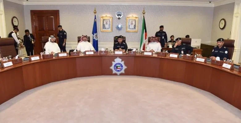 بحضور وكلاء وزارة الداخلية المساعدين .. الفريق البرجس ترأس اجتماع لجنة الشرطة