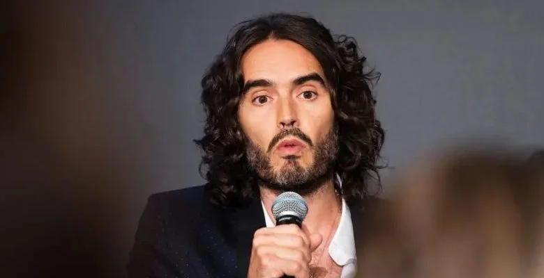 الفضائح الجنسية تتوالى على راسل براند.. اتهامات جماعية بالاغتصاب