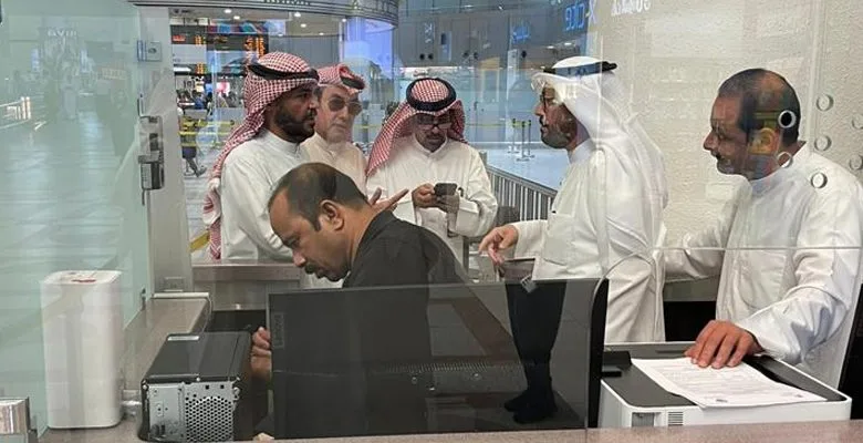«المواصلات» تفتتح مكتب تحصيل مديونيات الأجانب قبل المغادرة في مبنى « تي 1» بـالمطار