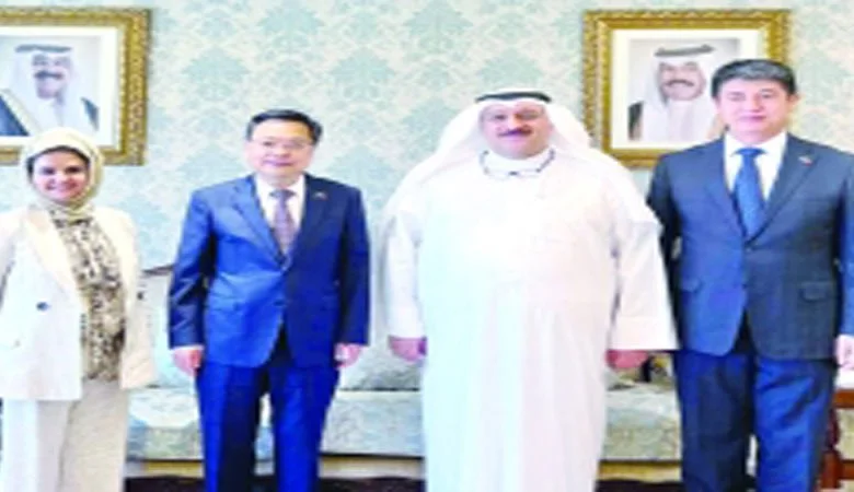 العوضي: جهود متميزة للفريق الصيني بمستشفى الطب الطبيعي