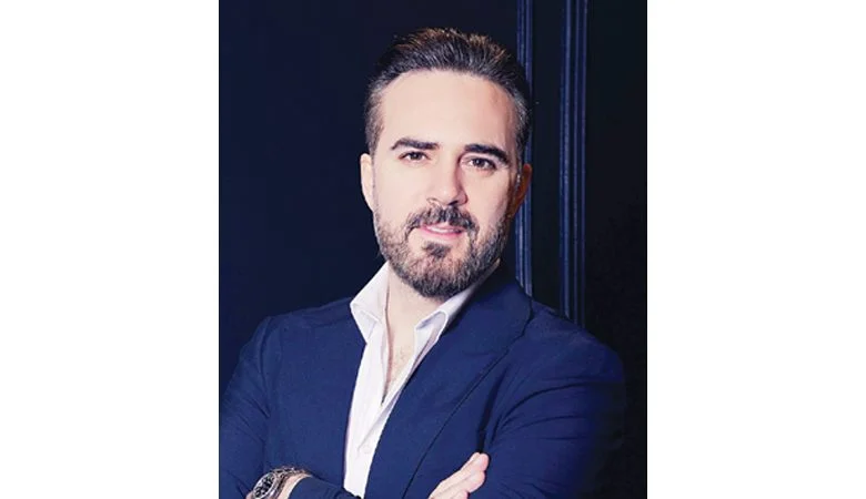 وائل جسار ينفي توتر علاقته مع شيرين والرباعي