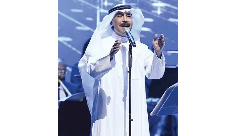 "زلزال" عبدالله الرويشد "يدك" مسرح مركز جابر الثقافي