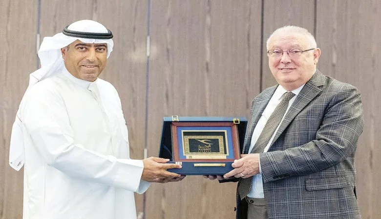 "الكويتية" بحثت أحدث آليات التحول الرقمي في قطاع الطيران