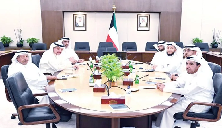 اتفاق نيابي- حكومي على ترتيب ودمج أولويات السلطتين