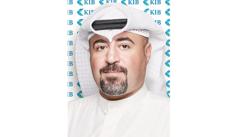 "KIB" يعرّف روّاد مجمع "ذا وير هاوس" بمنتجاته وأهمية الثقافة الماليّة