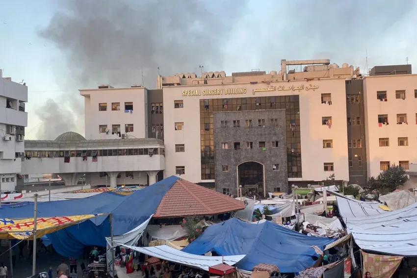 نيويورك تايمز: إسرائيل قصفت مشفى الشفاء يوم الجمعة وليس حماس
