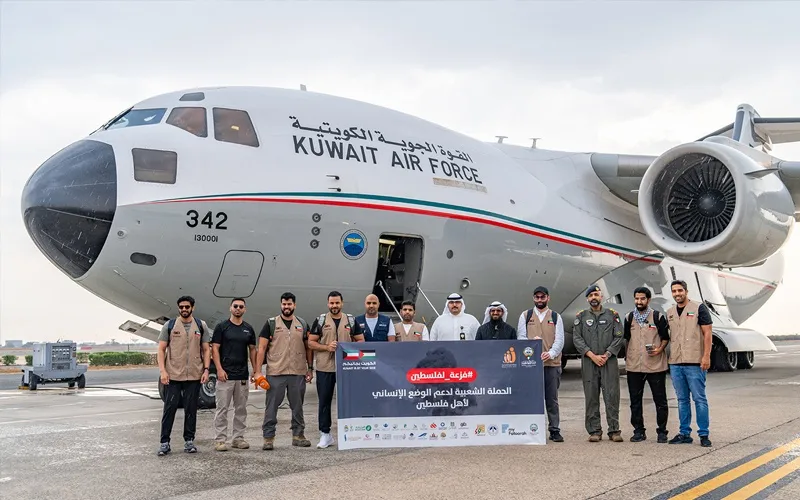 إقلاع الطائرة الـ21 من الجسر الجوي الكويتي لإغاثة الأشقاء في غزة محملة بـ40 طنا من المساعدات الإنسانية