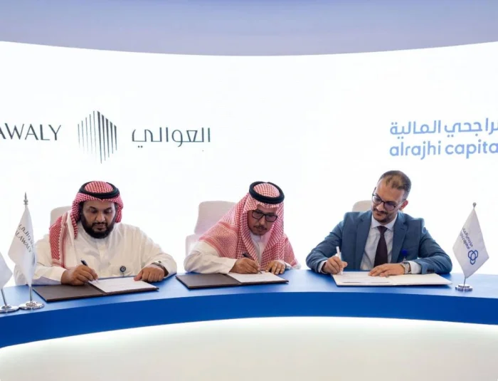 اتفاقية بين العوالي العقارية والراجحي كابيتال بـ 2.5 مليار ريال لتصبح الأكبر في سيتي سكيب 2025 3 1205907
