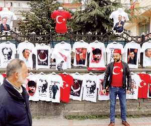 زيادة صلاحيات الرئيس تشغل الناخبين الأتراك
