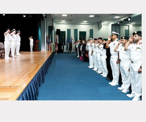 البحرية السعودية تسلم قيادة قوة الواجب المختلطة لل