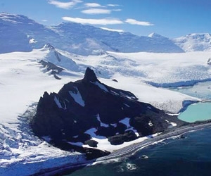 ذوبان 3 تريليونات طن  من جليد القطب الجنوبي