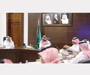 نائب أمير مكة يطلع على تطوير صالة الحج والعمرة