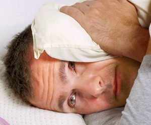 النوم المتقطع يؤدي إلى الإصابة بالزهايمر