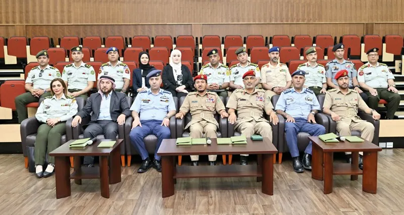 وفد كلية الدفاع الوطني الأردني يزور أكاديمية الدراسات الاستراتيجية والدفاعية