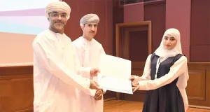 «التربية والتعليم» تكرم الشركات الطلابية الفائزة ببرنامج عمان وجهتي