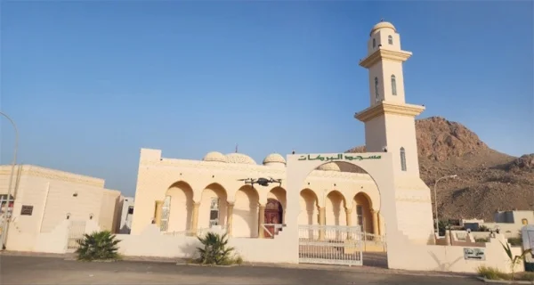 افتتاح مسجد البركات بمنطقة المعمورة فـي بهلاء