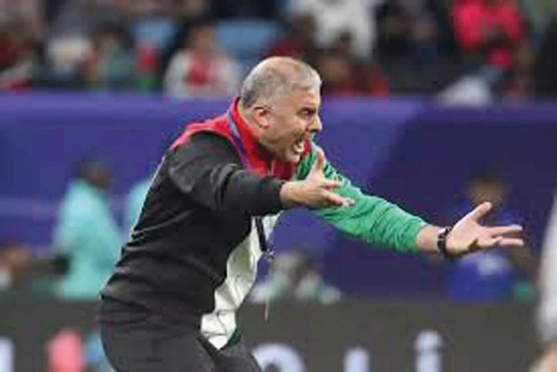 اليوم .. منتخبنا يغلق ملف تجهيزاته لمباراة الغد أمام فلسطين من ملعب المباراة