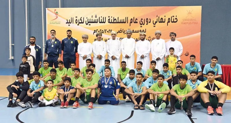 تتويج مسقط بطلا والسيب وصيفا ونزوى ثالثا