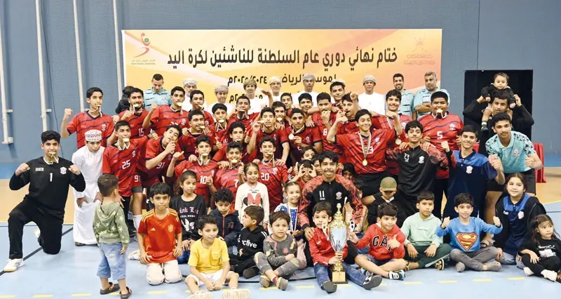 تتويج مسقط بطلا والسيب وصيفا ونزوى ثالثا