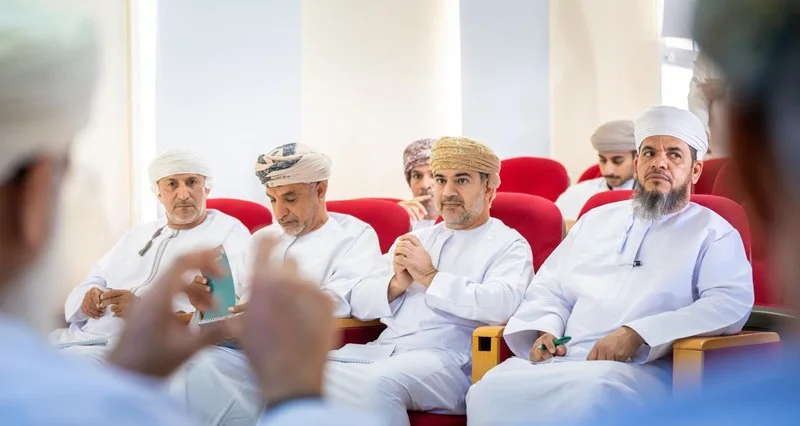 200 باحث وأكاديمي يناقشون المرئيات السياحية فـي جامعة نزوى