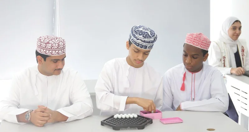 ختام البرنامج الشتوي للطلبة الموهوبين بتعليمية جنوب الباطنة