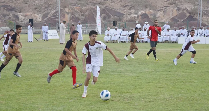 بنك مسقط يواصل استقبال طلبات التسجيل لبرنامج «الملاعب الخضراء»