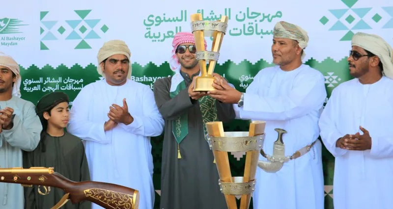 برعاية أسعد بن طارق .. السبت ختام مهرجان البشائر الثامن للهجن بميدان البشائر