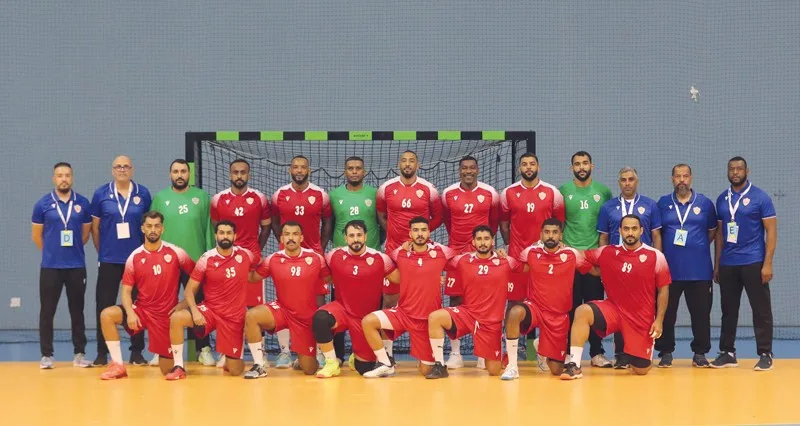 نادي عمان بطموحات تحقيق الانتصار الثاني يواجه العربي القطري .. اليوم