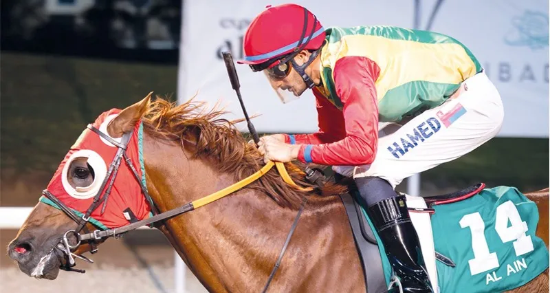 الحصان جوهر للخيالة السلطانية يفوز بالمركز الأول على مضمار نادي العين