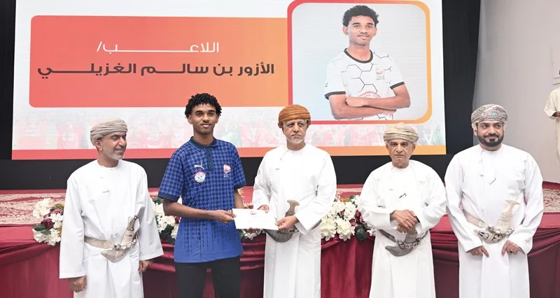 نادي قريات يكرم فريق الشباب المتوج بلقب دوري تحت 19 سنة لكرة القدم