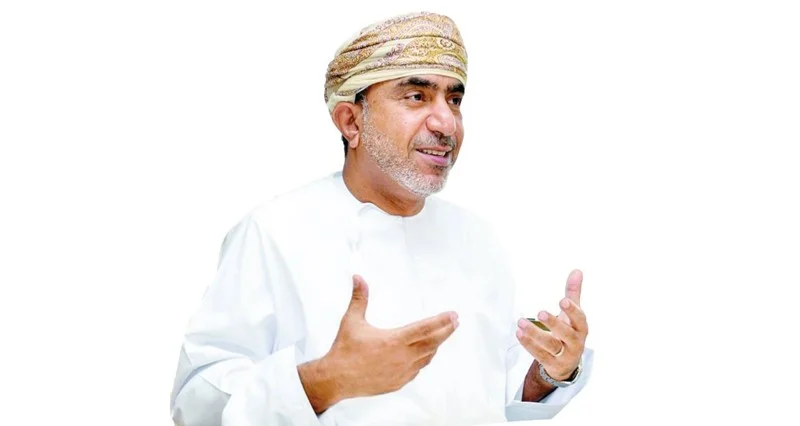 فـي يوم الحسم بانتخابات اتحاد القدم .. كرسي الرئيس بين «البوسعيدي» و «الشكيلي» .. فمن يقود الدفـــة