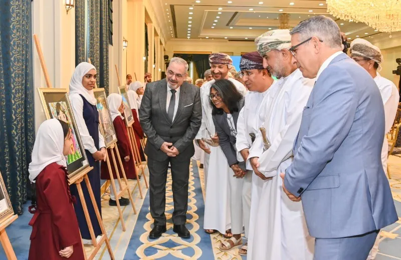 سلطنة عمان تحتفل بيوم الغذاء العالمي تحت شعار 'يد بيد من أجل أغذيةٍ ومستقبلٍ أفضل'