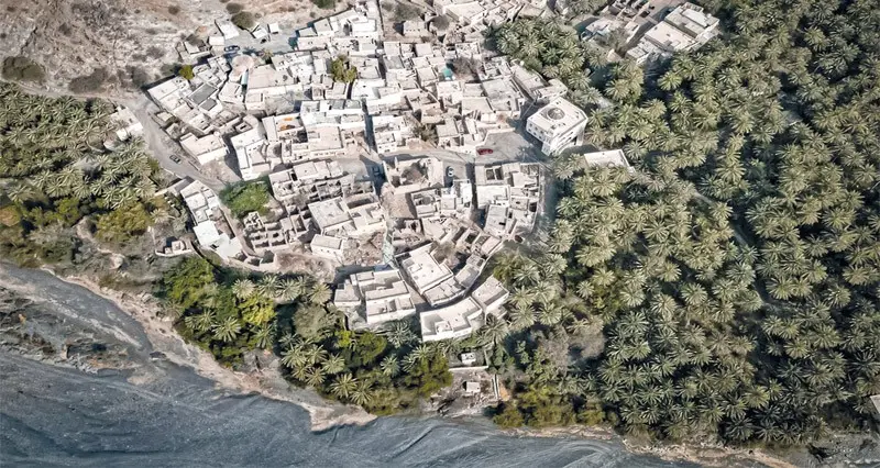 وادي الأبيض بولاية نخل مقصد سياحي لزوار محافظة جنوب الباطنة